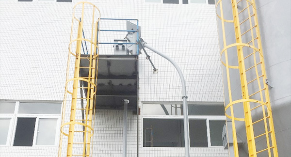 管鏈輸送機